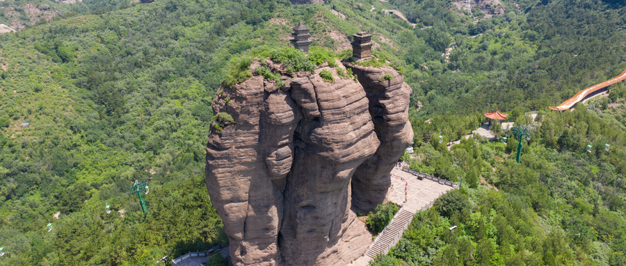 教堂|建在悬崖边上的6座寺庙，惊险又刺激，你敢挑战吗？