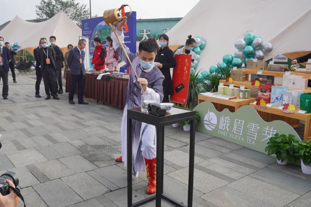 “线上+线下”齐发力,旅博会三大展区精彩纷呈!