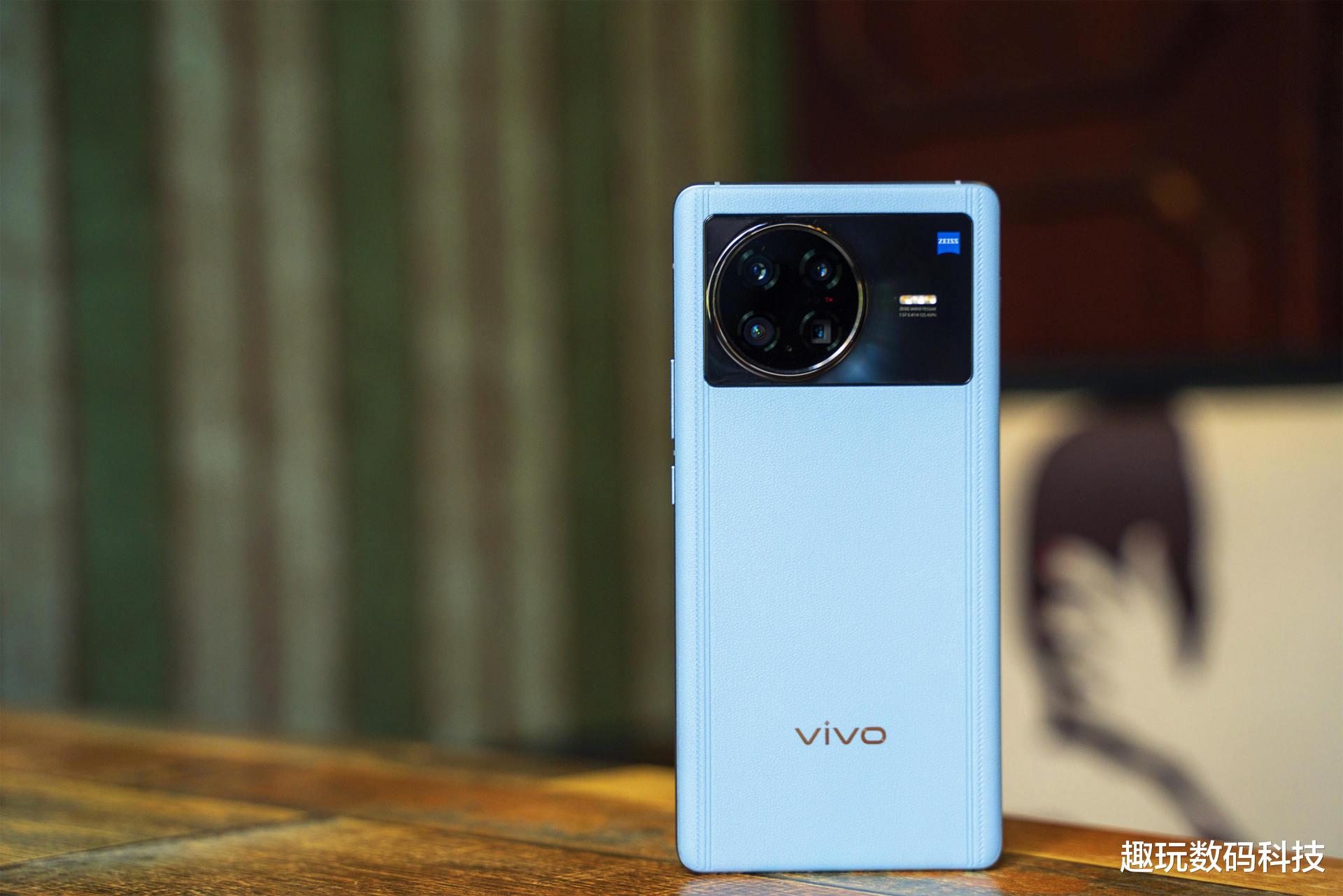 高通骁龙|vivo X Note堪称可移动的掌上工作站！性能、影像、屏幕都出色