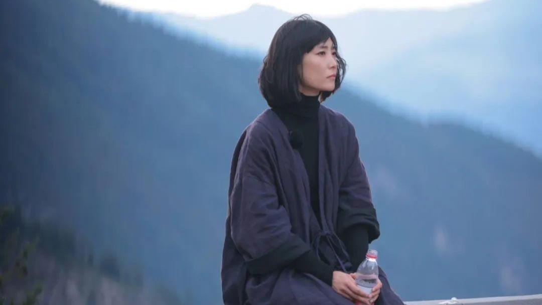 lisa|8.9分国产爆款回归：没有一对夫妻能平静看完