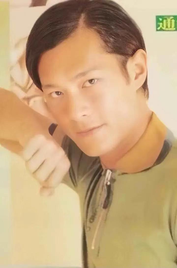 古天乐|巧了,居然有一天李小璐跟古天乐的脸有异曲同工之妙