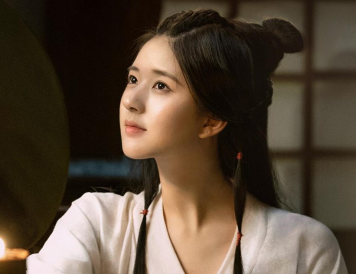 成毅|《底线》后,成毅又一新剧将播,女主是三搭的她,引人期待