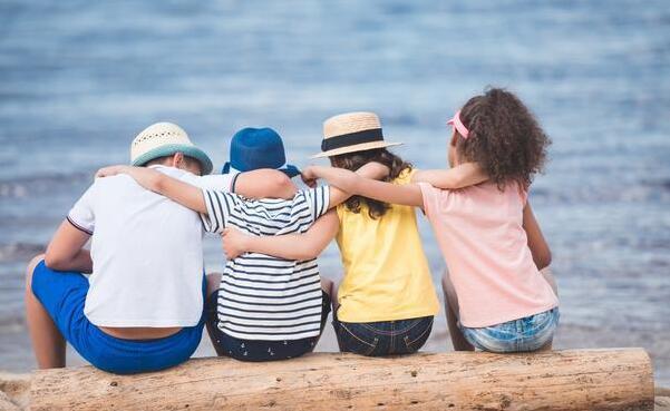 漂流|为什么会有去外地旅游,尽量别联系以前的老同学、老朋友的说法?