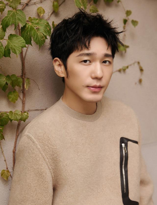 杨幂|杨幂新剧定档央八，三台联播，医疗剧又出王炸，不愧是85花