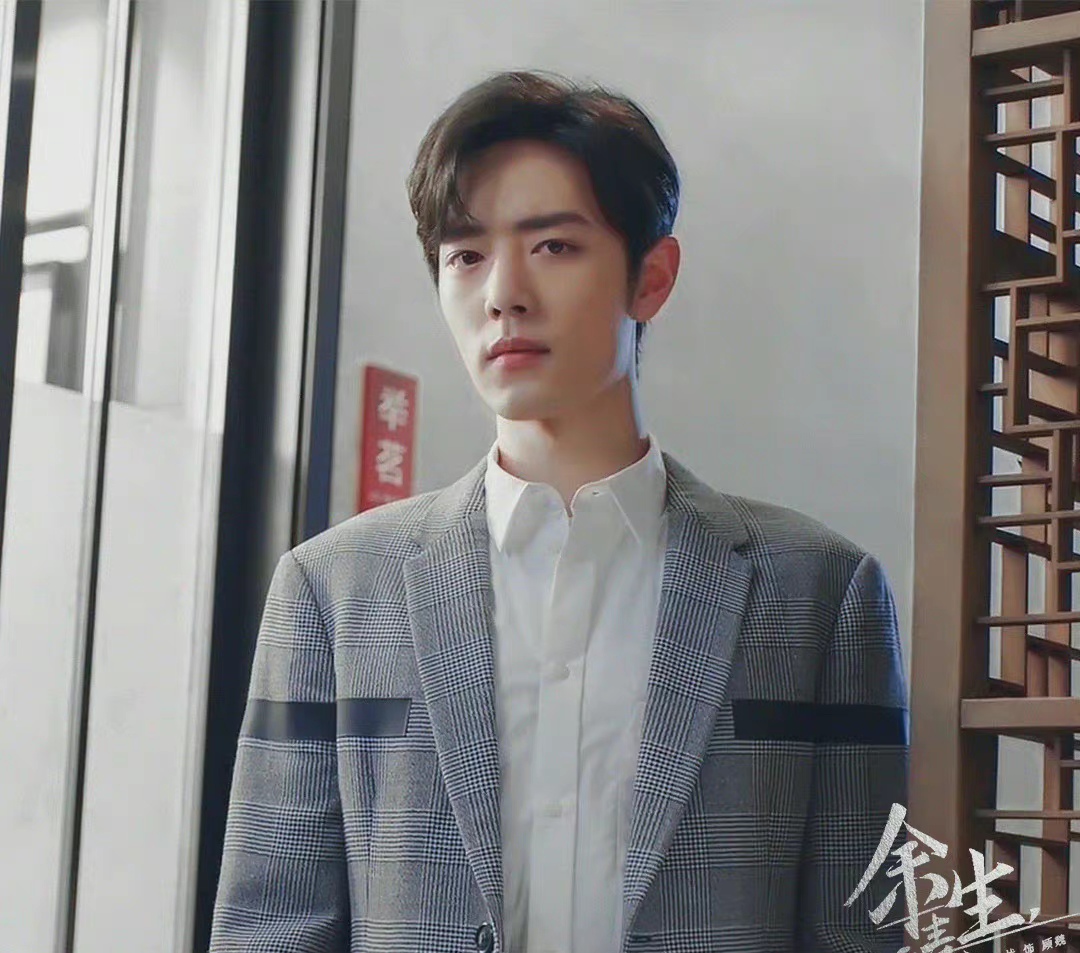 刘亦菲|《余生》首播热度爆表,全网指数破2,“难看”热搜来得有点早