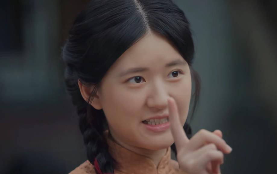 野蛮生长|全程摇头晃脑，表情狰狞，《风吹半夏》女二号把“演技炸裂”玩出新花样