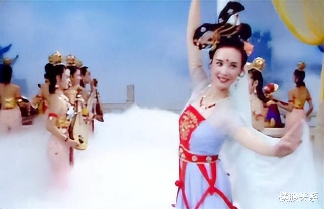 林志玲|同样是“嫦娥”,把邱佩宁,颜丹晨,热巴放在一起,差距一目了然