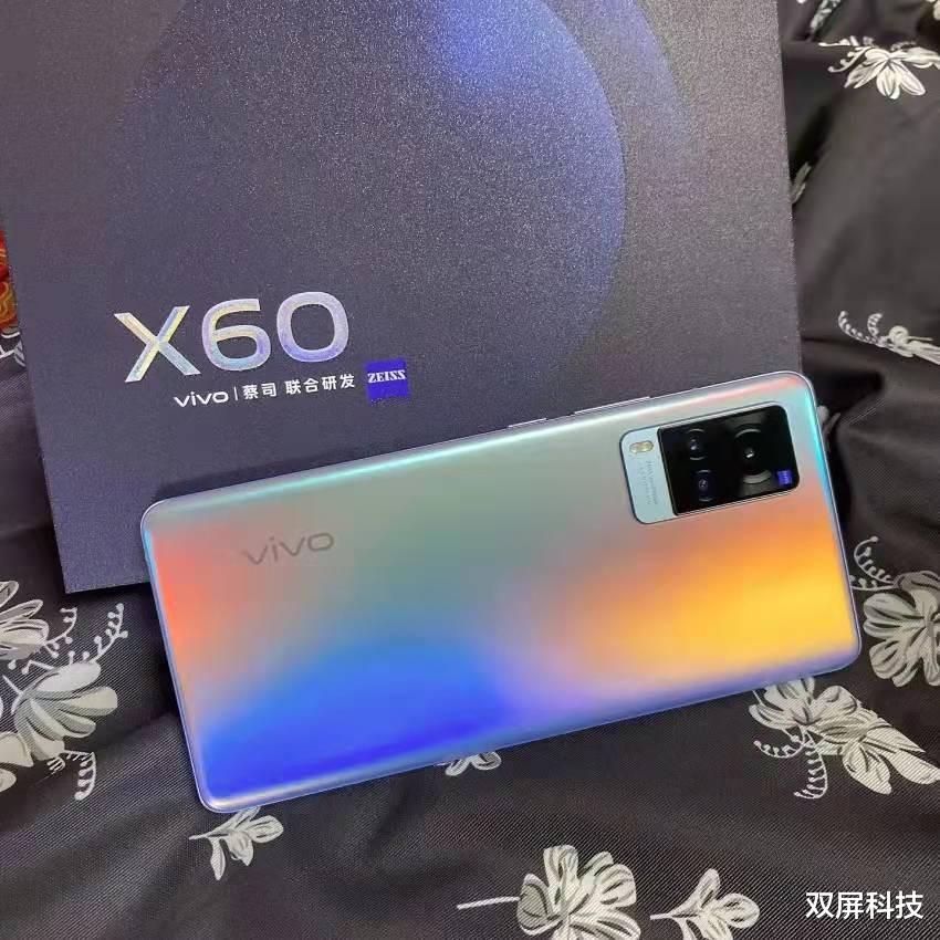 vivo x|从3799元跌至2799元，120Hz曲面屏+微云台主摄，vivo拒绝高价低配