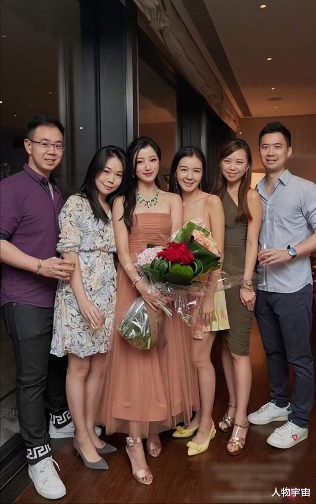 赌王|她是香港中环四美，嫁帅气钢琴家却出轨闺蜜老公，名媛还是明援？
