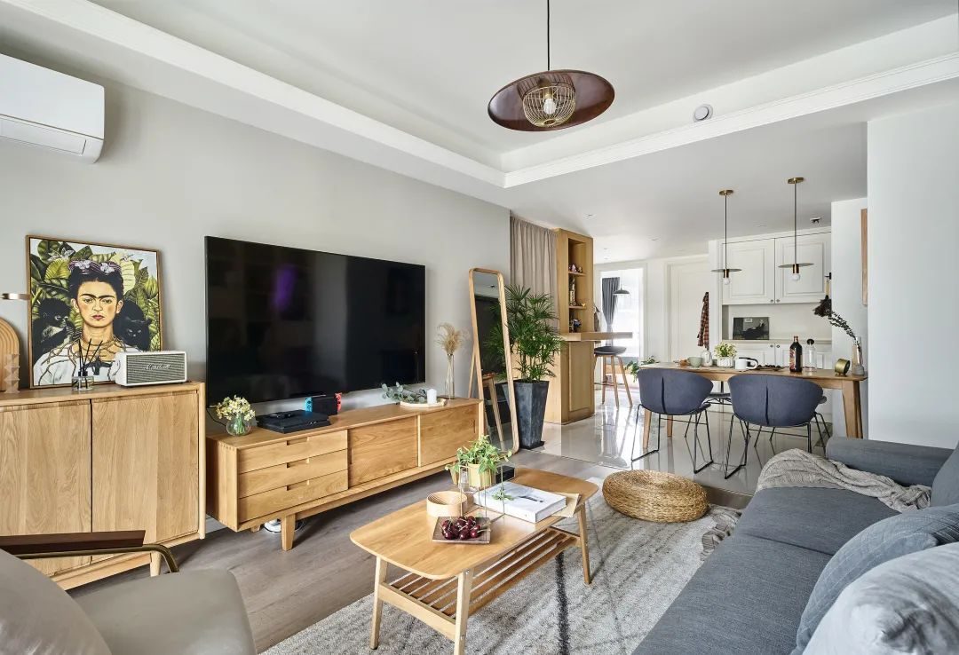 如果再买房,客厅装修一定坚持“8不装”,浪费钱还不实用