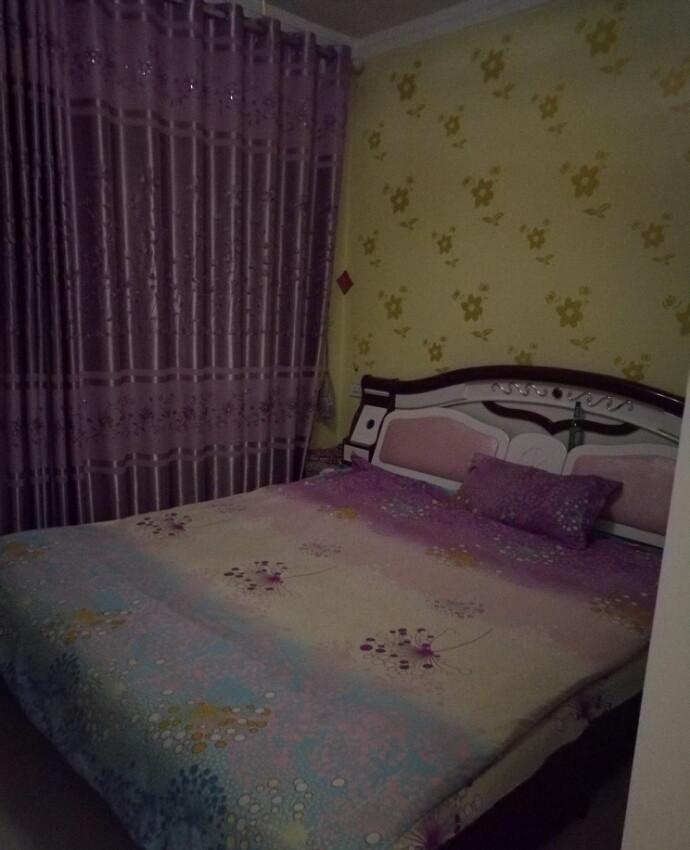 买了楼梯房的7楼,入住1年我想亏本卖掉,老公说我作!