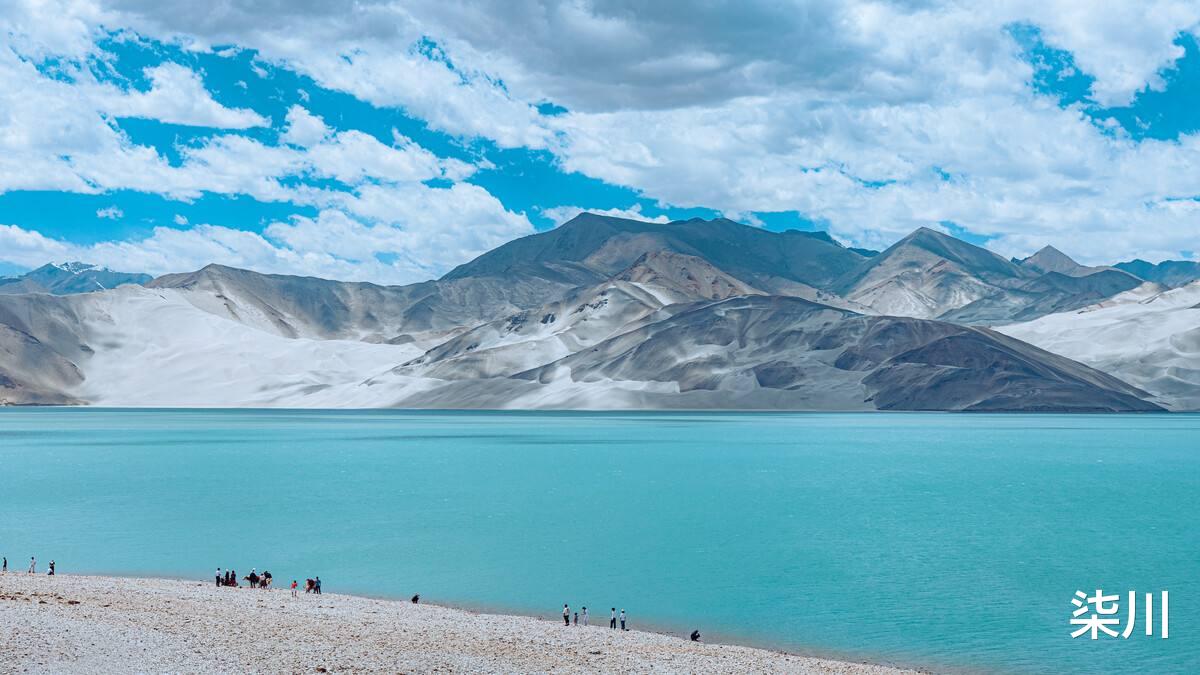 新疆维吾尔自治区|第一次到新疆,应该如何选择?究竟是南疆好玩还是北疆值得?