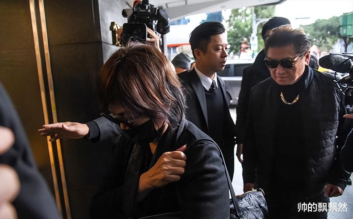 高以翔|著名演员高以翔，去世2年后，女友另结新欢，母亲的坚持让人泪目