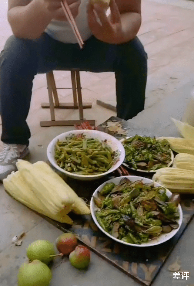 大爷|在快手上看完这群大爷大妈，我羞愧到想退网