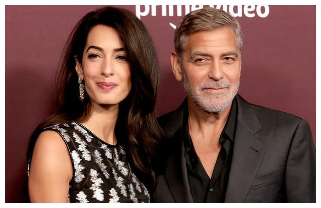 乔治·克鲁尼|乔治克鲁尼与小17岁娇妻共秀新电影首映礼,称结婚八年仍互写情书