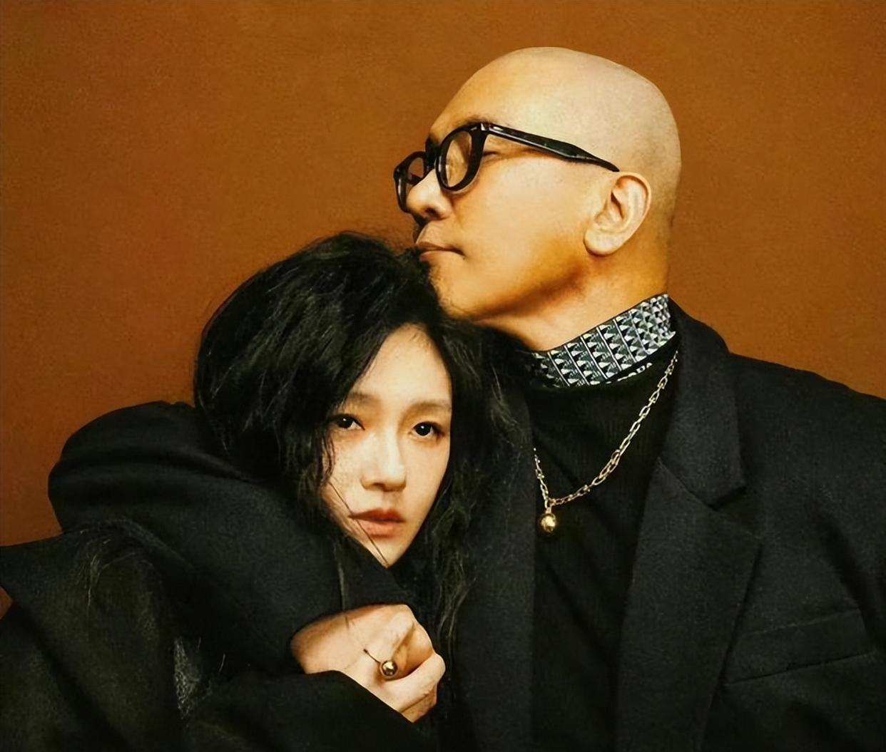 张兰|骂挺张兰的人是乌合之众,说吃麻辣粉是底层人,网红芳姐因何翻车