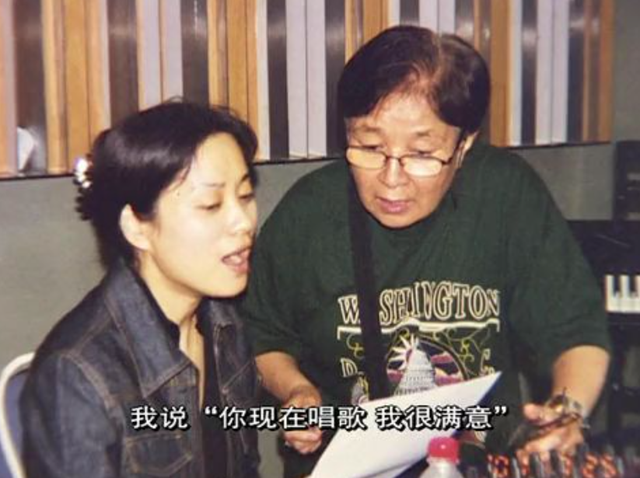 那英|28岁爱上浪子男友，37岁生子惨遭出轨，歌坛“大姐大”的彪悍情史