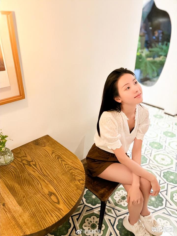 于正|汪汐潮疑似恋情告吹？于正在汪汐潮评论区留言，疑似暗讽女方