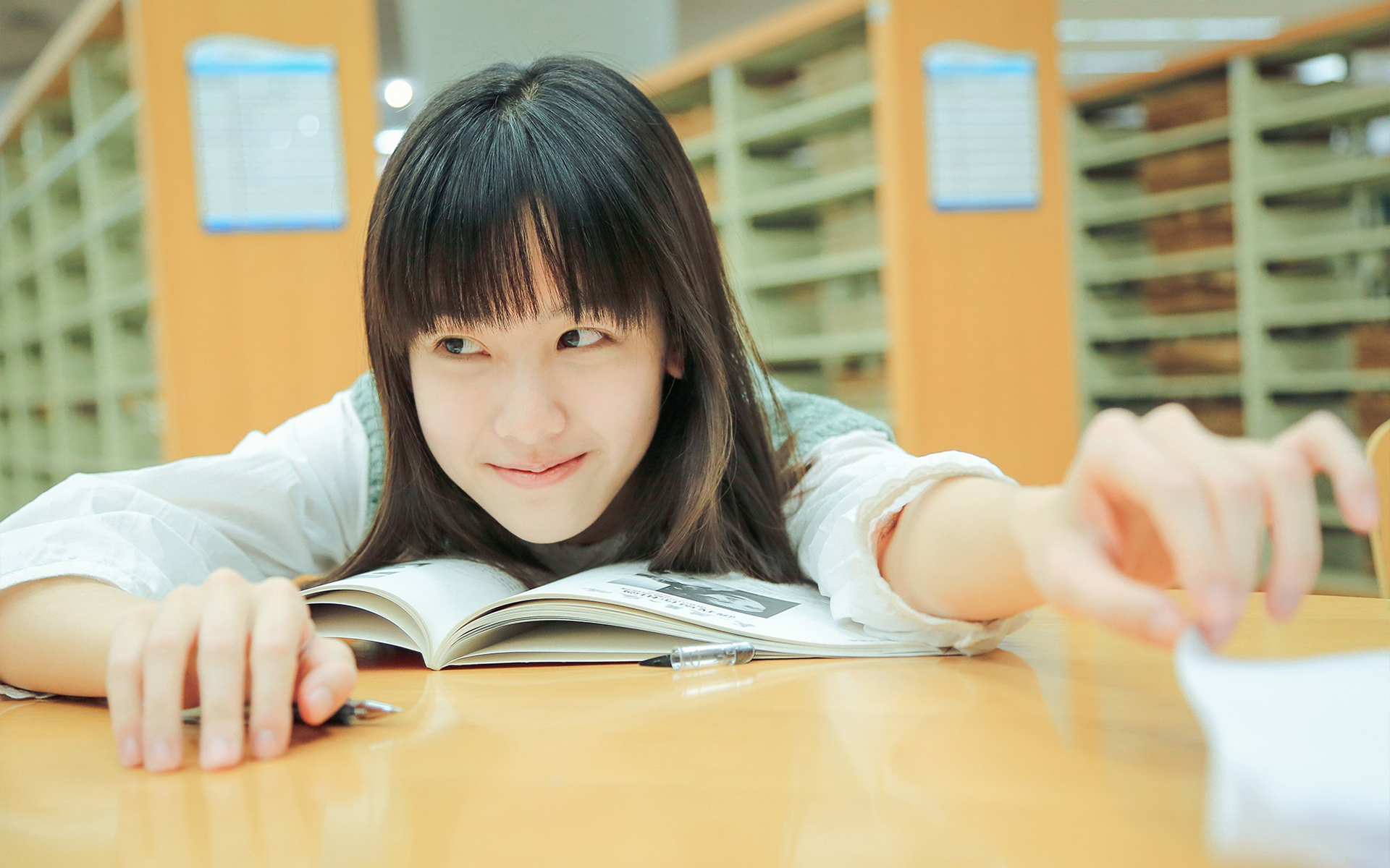 初恋脸|拥有初恋脸的清纯女神,章若楠是心动的感觉,有谁能拨动你的心?