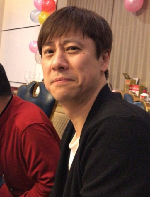 春晚|解晓东：连上14次春晚，巅峰时突然隐退，如今生活怎样了？