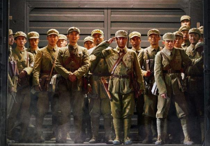 朱亚文|年轻的朱亚文好帅气，刘亦菲依旧漂亮，这俩原来是朋友？