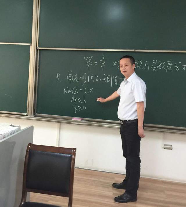 章泽天|事实表明,章泽天原谅丈夫刘强东出轨,是理性的抉择