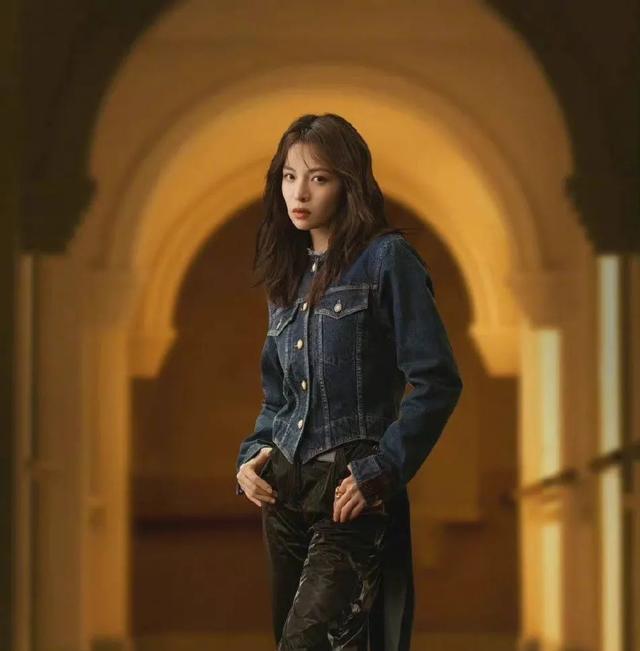 迪丽热巴|谷爱凌刘亦菲迪丽热巴钟楚曦争艳！她们美得让人窒息