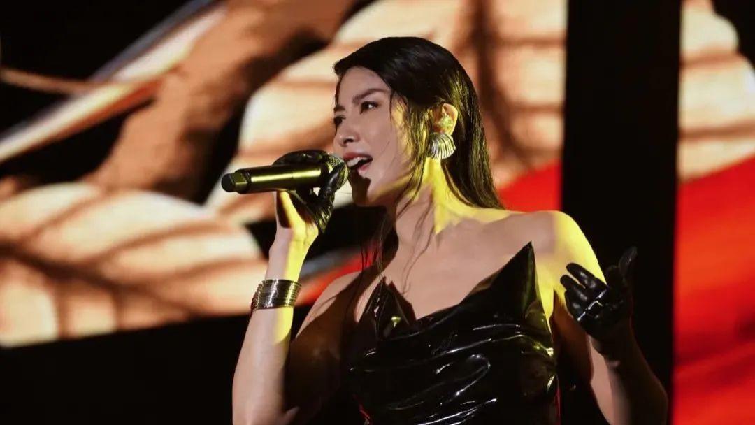 陈慧琳|即便有公主的命，人家可不是傻白甜