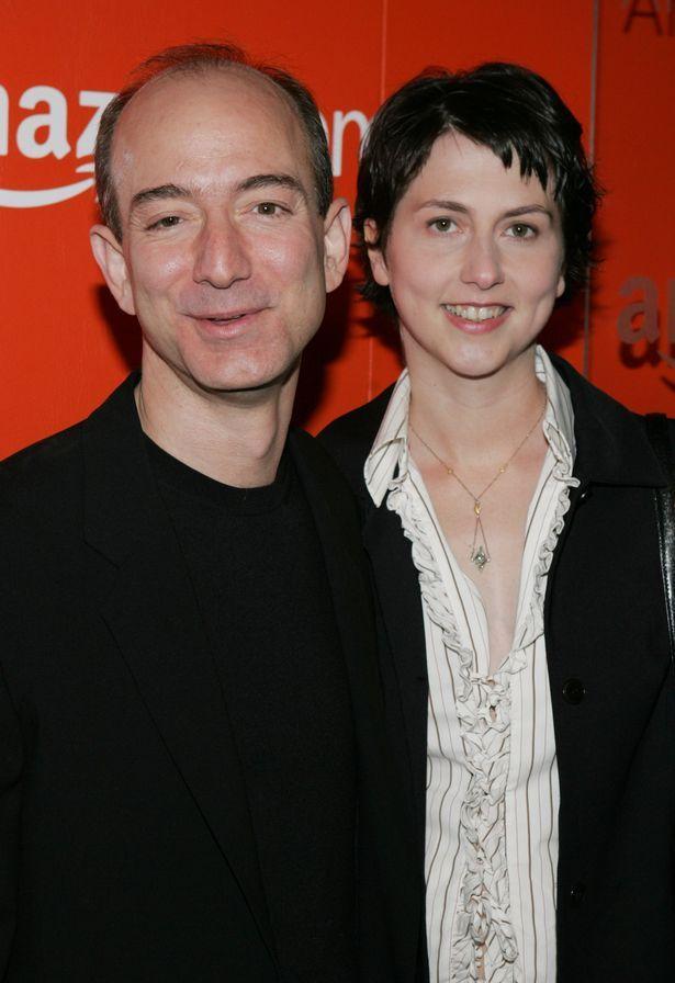 西雅图|离了首富老公，再嫁其貌不扬化学老师，贝佐斯前妻又嫁给了爱情