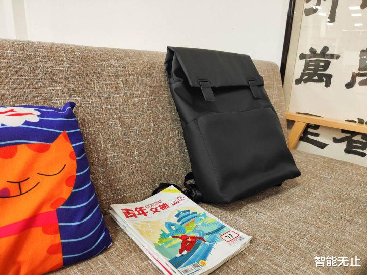 通勤必备神器，地平线8号无界双肩包带来舒心、便携的体验