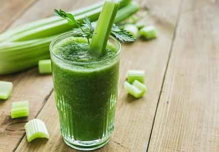 咳嗽|此物堪称“天然泻药”，每天喝两口，排出黑臭宿便，大肚腩也消失