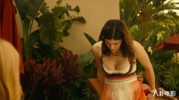 庞博|开分8.8，第一集就火力全开，HBO黑马剧又要爆了