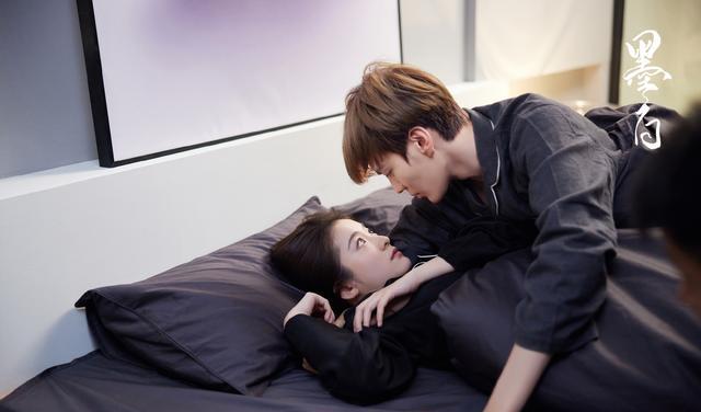 墨白|《墨白》迎来大结局，陆完完韩京墨火速领证，婚后生活太甜了