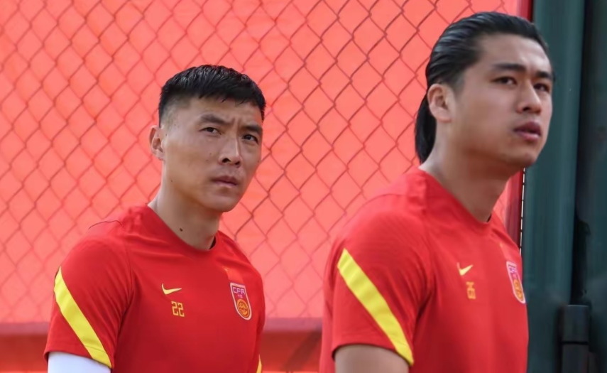 张玉宁|张玉宁连续发文：我坚持吃海参，就要干喷子！前国脚张玉宁却被球迷围攻