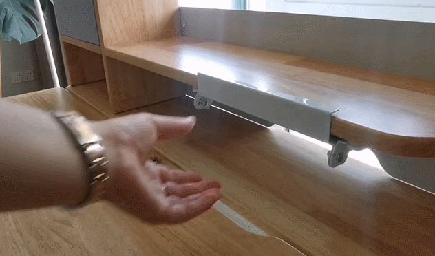 真实木，颜值高又环保，一款陪伴孩子学习的斯芬达小鹿学习桌椅