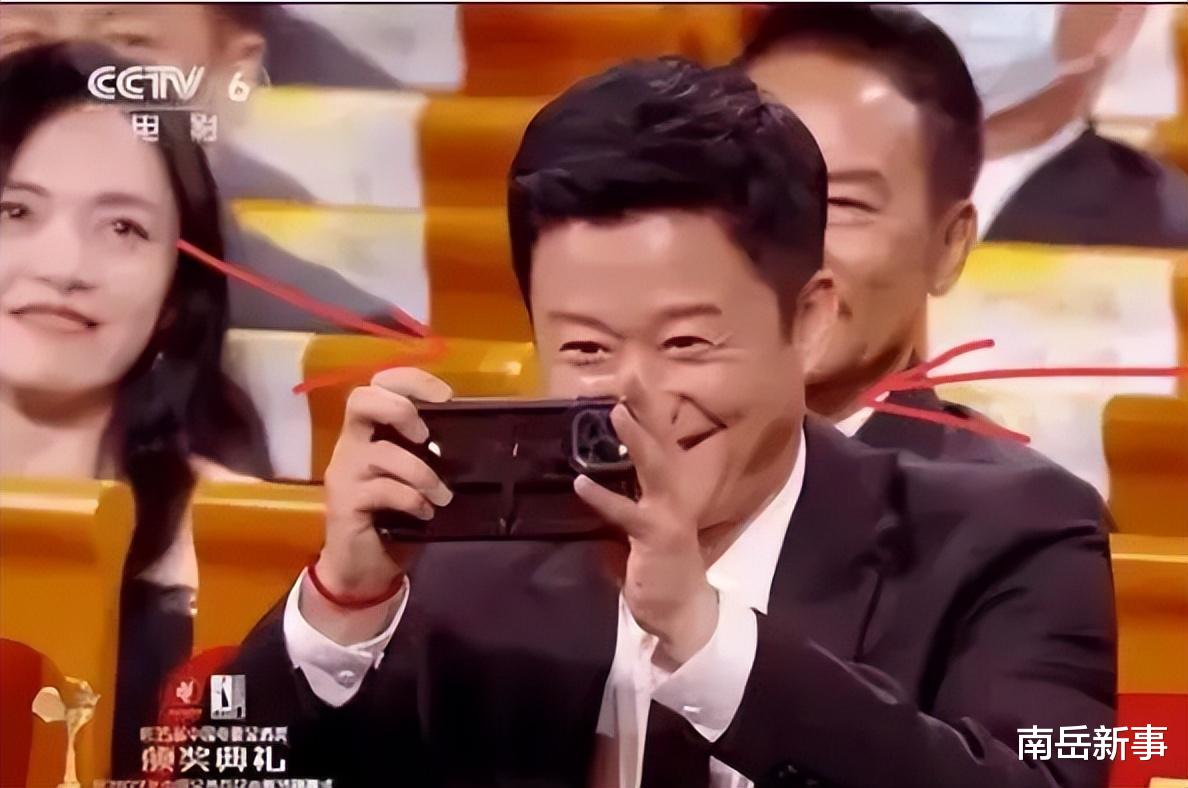 吴京|同是代言国产手机，把胡歌和吴京放一起，敬业方面的差距就出来了