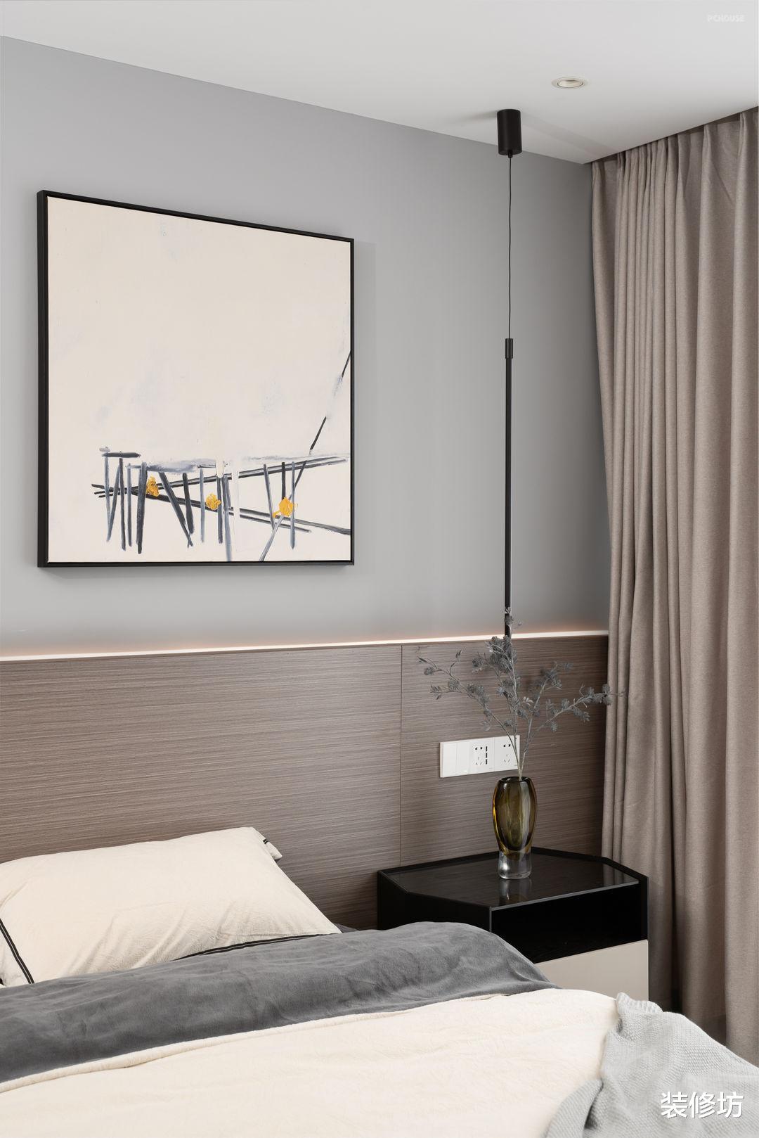 110平现代三居室,焦糖棕系超好看,实用又温馨