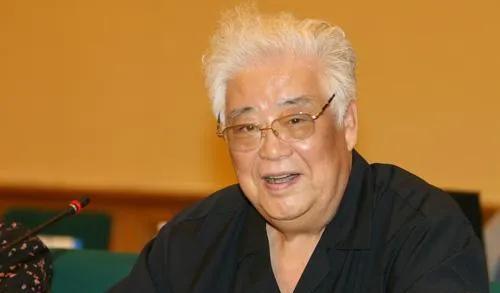 饵料|93岁“人民演员”于洋养生秘诀:5大习惯,益寿延年