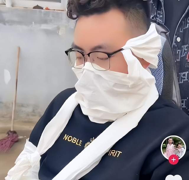 伦巴|金钱见人品!正义主播伦巴直播间揭露田静为人,想与许姚互动遭拒