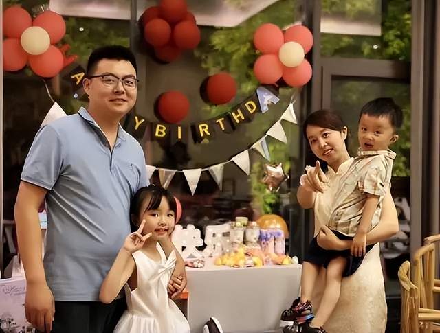 律师|幽默!王律师解读28事件风波不断原因,称只为搞热度蹭流量赚米米