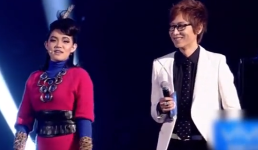 许嵩|“雅俗共赏”许嵩：央视用15分钟表扬，却曾被贴上“恶俗”标签