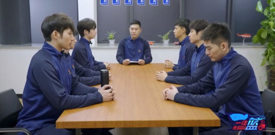 张彬彬|《一往无前的蓝》选班副，张翰全票通过但落选，张彬彬成最佳人选