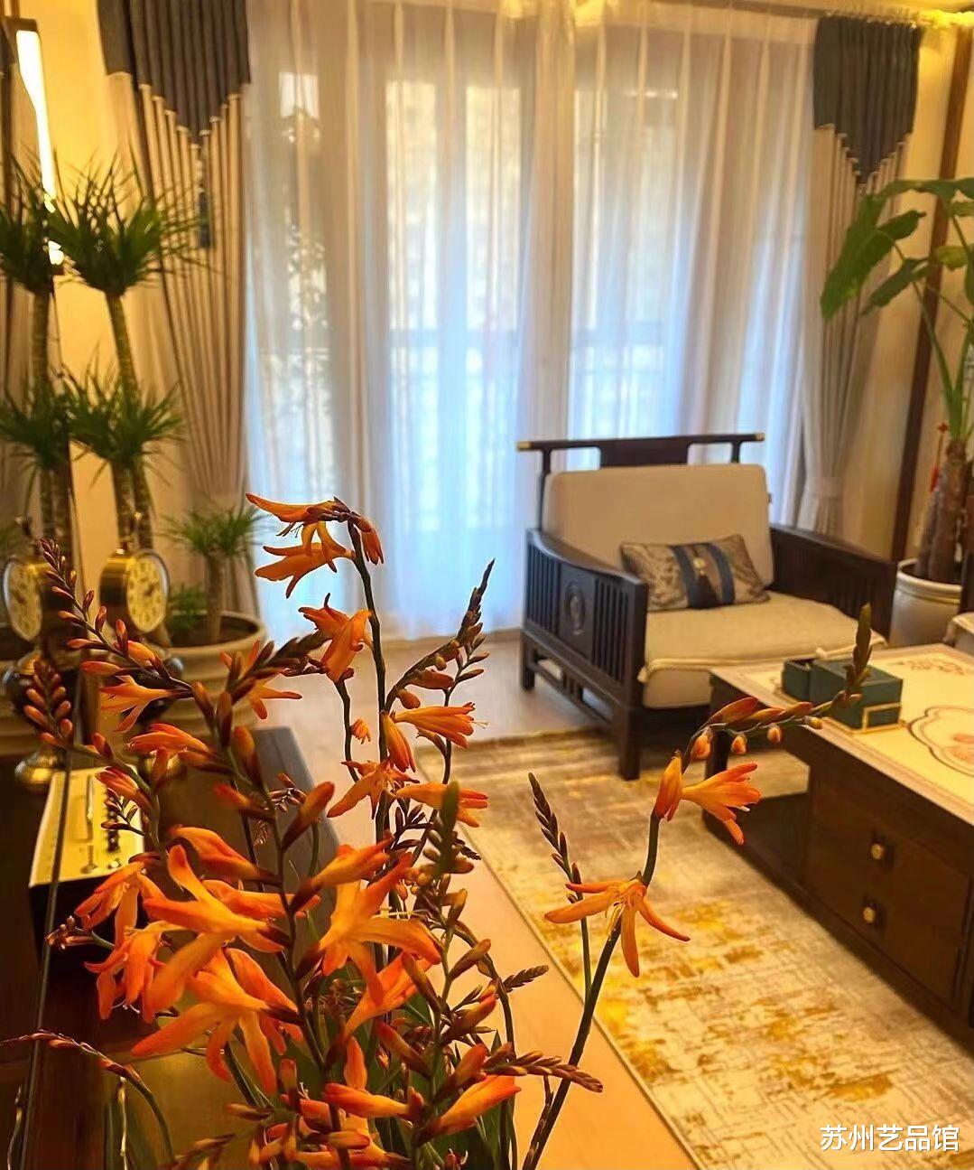 新中式简洁优雅,深邃中浸透着清丽与隽秀