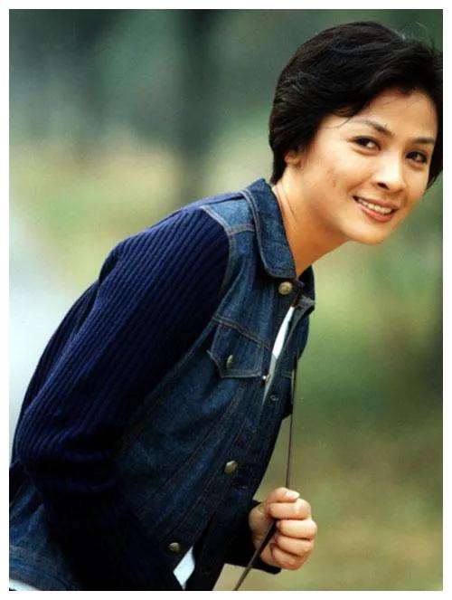 苏瑾|演员苏瑾:24岁凭欧庆春爆火,27岁退圈嫁普通丈夫,离婚后今如何