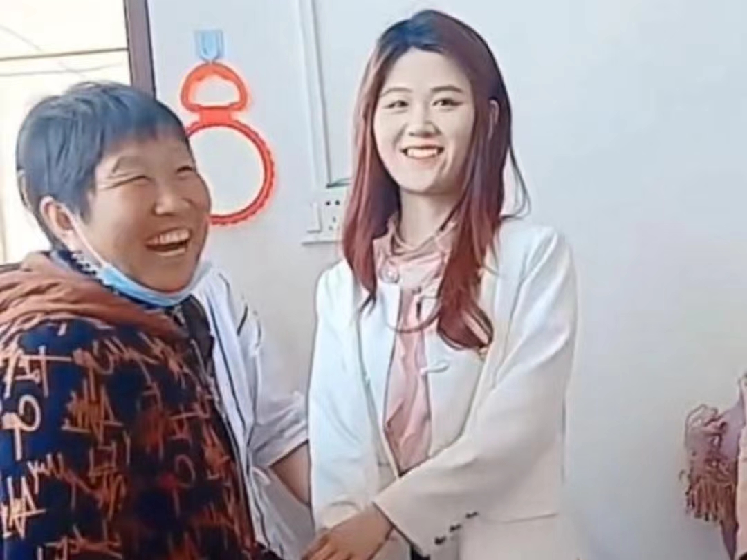 陈亚男|朱小伟新媳妇家境寒酸，丈母娘穿着朴实，女方被曝暗恋小伟多年