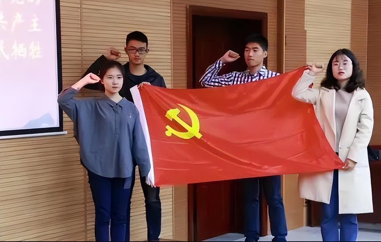 招聘|国税局直属事业单位招聘，年薪10万以上，有编制本科起报