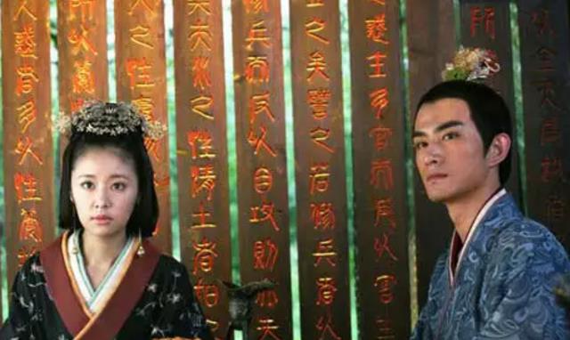 与马天宇同为花美男，熬足16年的张晓晨，因为反派而出圈