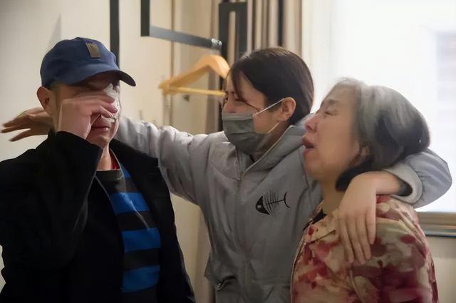 陈怡|武大校花陈怡不顾劝阻远嫁非洲，婚后被虐待，此事其实是个假新闻