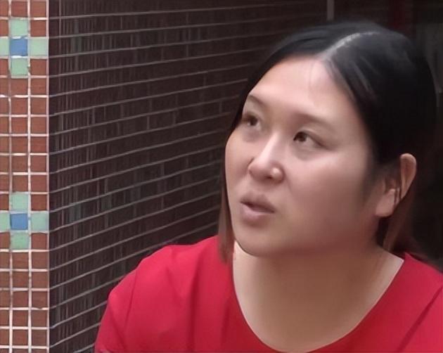 2000年,12岁女孩被伯父贱卖,8年生下两个孩子后逃跑:不想认命