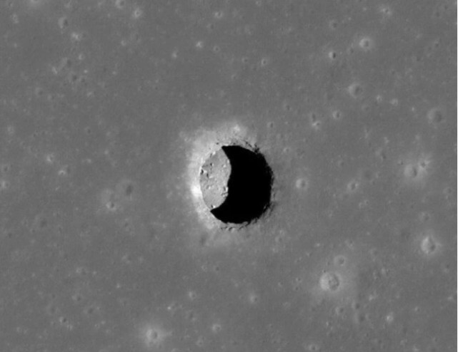 月球真是“外星基地”?科学家发现大量宜居洞穴,适合人类居住